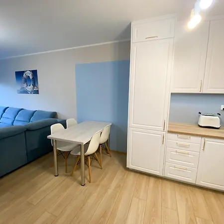 Apartment Blue Island